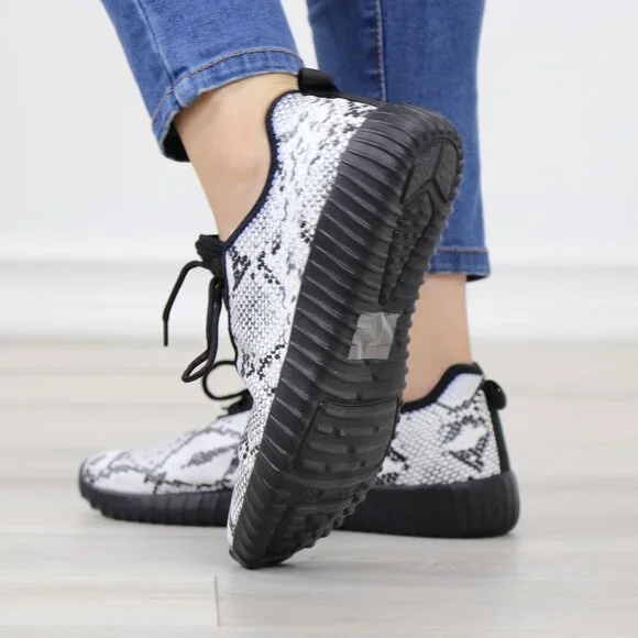 Snake Skin Print Fashion Comfort Walking Sneakers Shoes - Picture 13 of 14